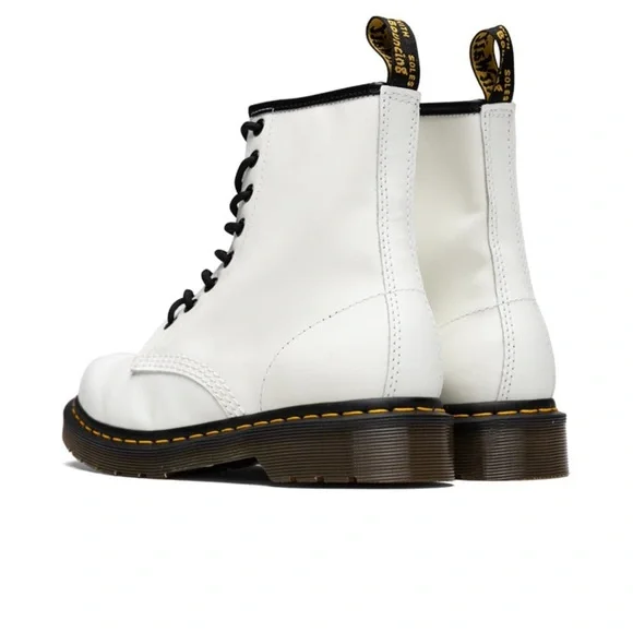 Dr. Martens 1460 Smooth - White - Unisex - Picture 3 of 13